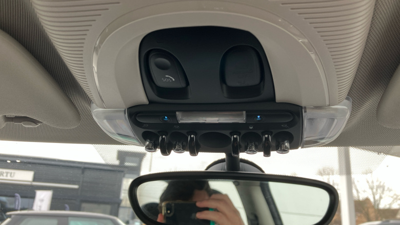 MINI Hatchback 1.5 Cooper Classic 3dr Auto Petrol Hatchback